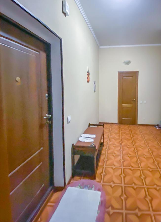 Rent Kiev Apartment 2 Min Metro Chernihivska Exterior photo